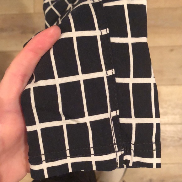 Black and White Stretchy Pants - Picture 6 of 10